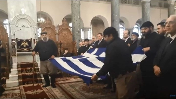 Aνατριχίλα! Έψαλαν τον Εθνικό Ύμνο μέσα στον Άγιο Δημήτριο Θεσσαλονίκης- ΒΙΝΤΕΟ